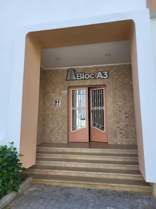 Rare Appartement De Vacances Tánger Exterior foto